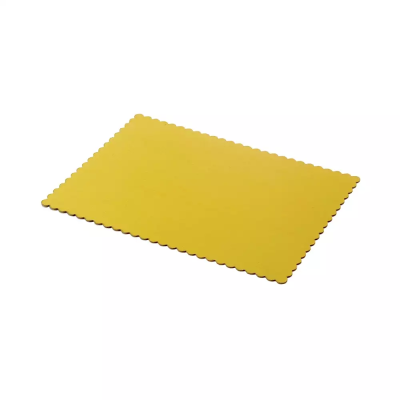 Gold Dikdörtgen Altlık (26*37 CM)